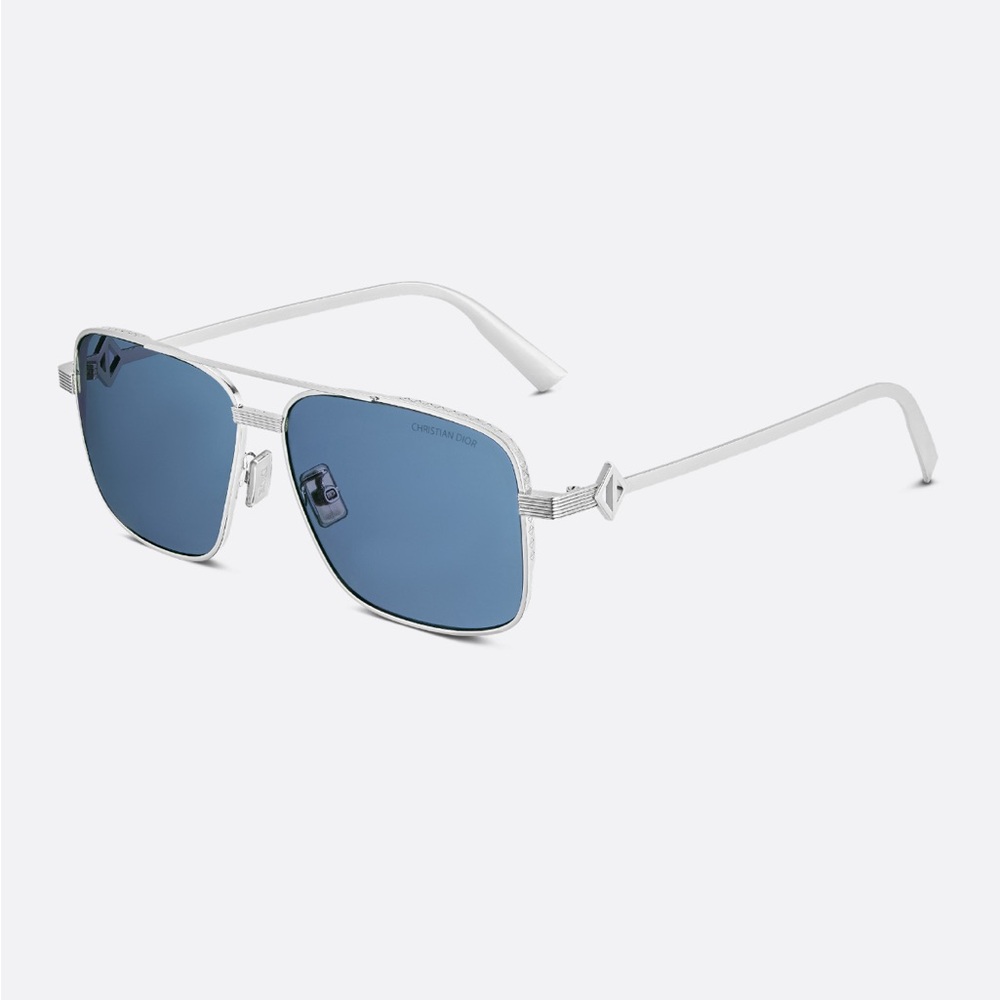 Luxury Christian Dior sunglasses new - logo on sides and nose piece. Stunning - Picture 3 of 5